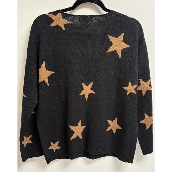 Peach Love California Women’s Sweater Small Black Tan Star Print V-Neck - Picture 2 of 5